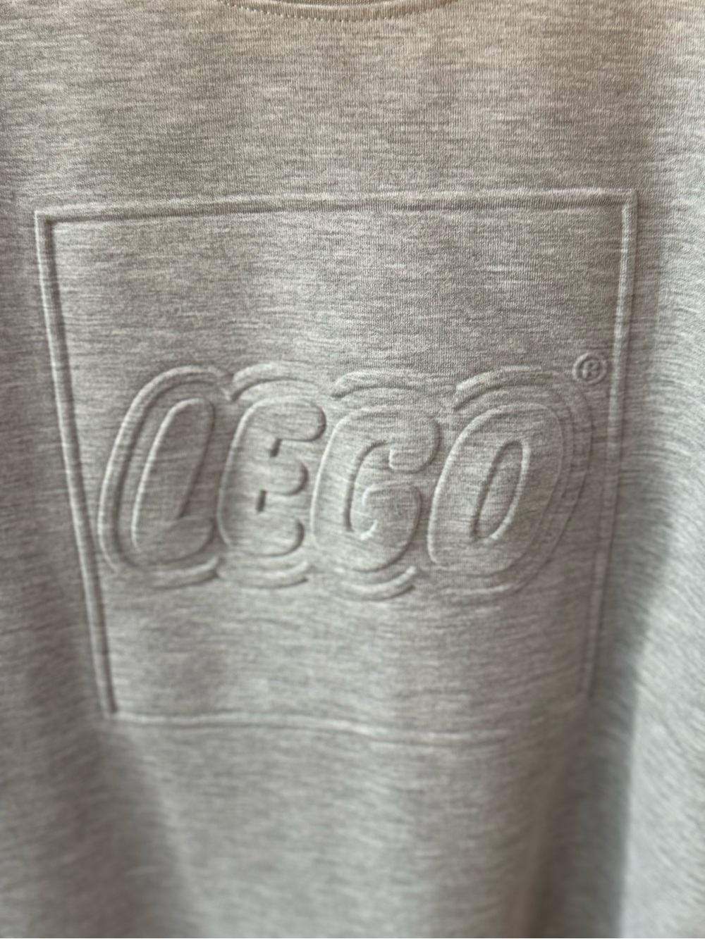 LEGO Embossed Logo Crewneck Sweatshirt  Size small Grey - Picture 3 of 3